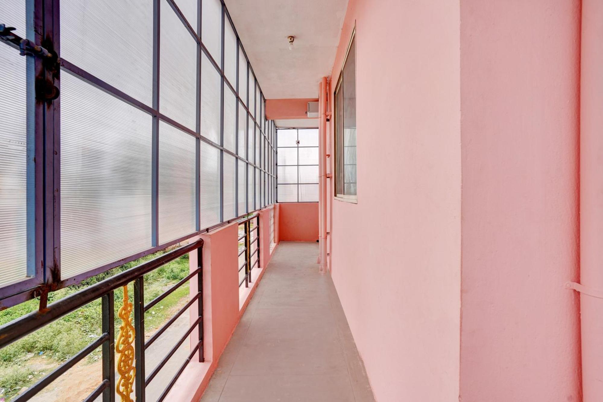 Hotel O Sv Lodge بنغالور المظهر الخارجي الصورة
